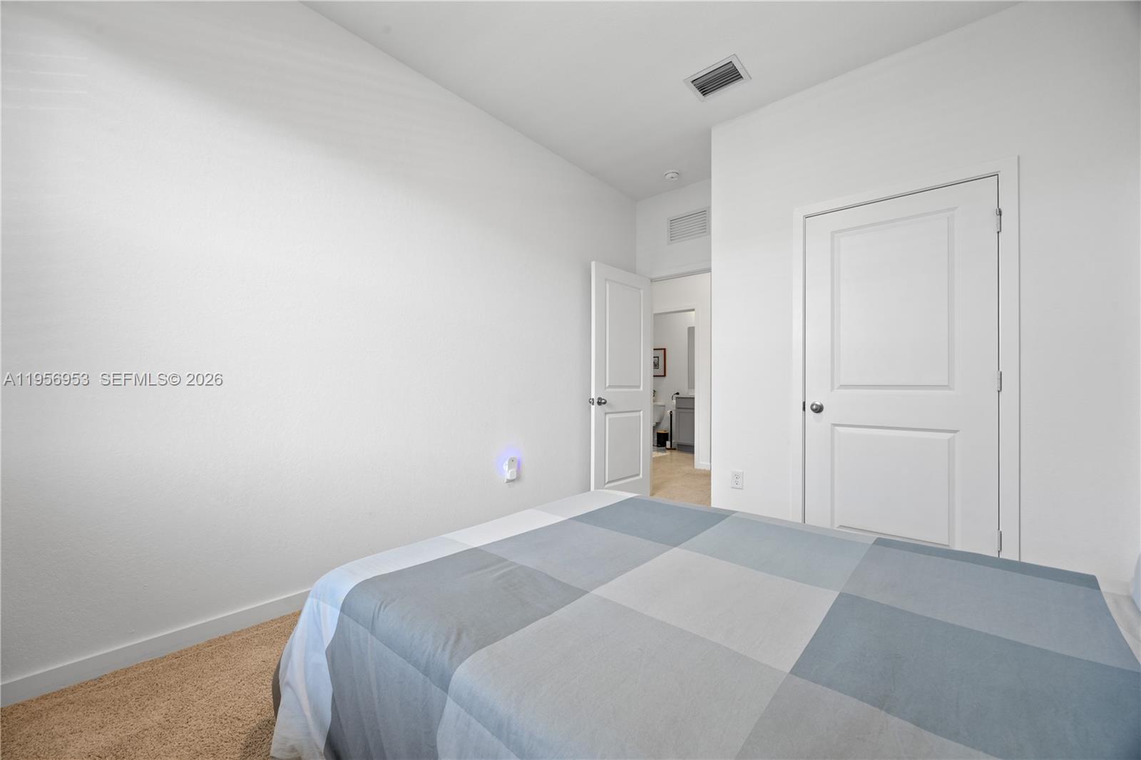 369 Northwest 8th Court Pompano Beach, FL 33060 - Photo 21 of 31