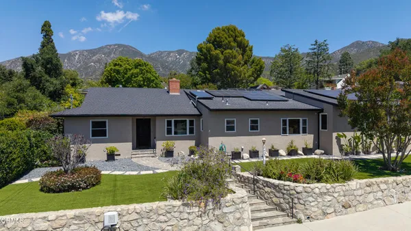 $1,995,000 | 2423 Laughlin Avenue, La Crescenta, CA 91214