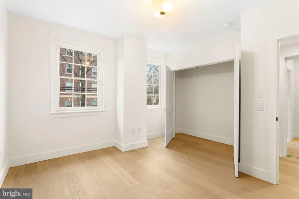 an empty room with windows