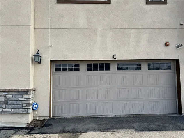 $700,000 | 717 South Azusa Avenue, Unit C, Azusa, CA 91702