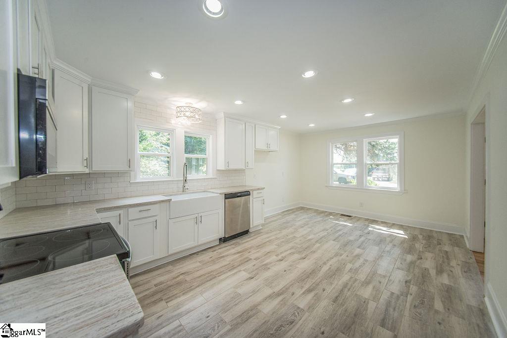 208 Wall Road Boiling Springs, SC 29316 - Photo 12 of 33 Gallery Image 12