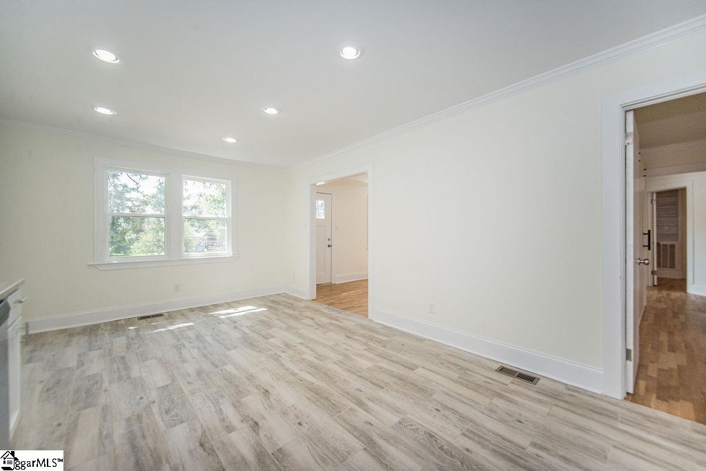 208 Wall Road Boiling Springs, SC 29316 - Photo 13 of 33 Gallery Image 13
