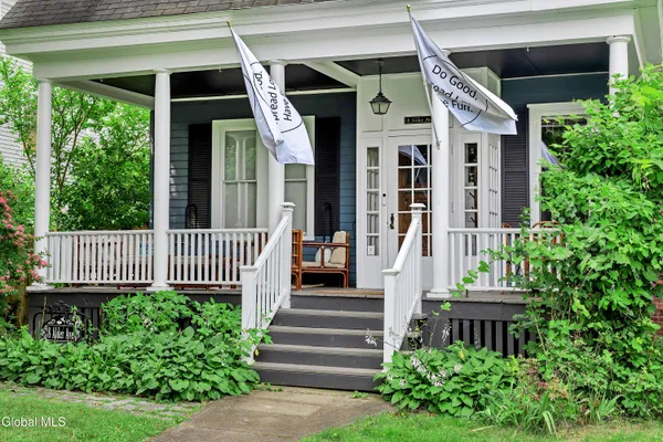 $525,000 | 8 Alder Avenue, Troy, NY 12180