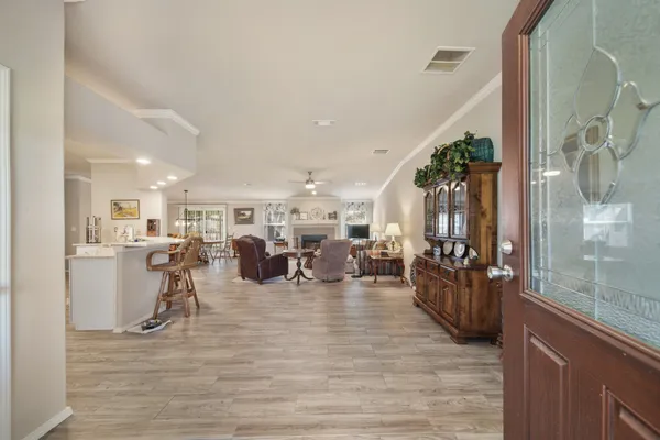 $1,599,995 | 8870 Hart Lane, Sealy, TX 77474