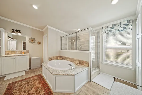 $1,599,995 | 8870 Hart Lane, Sealy, TX 77474