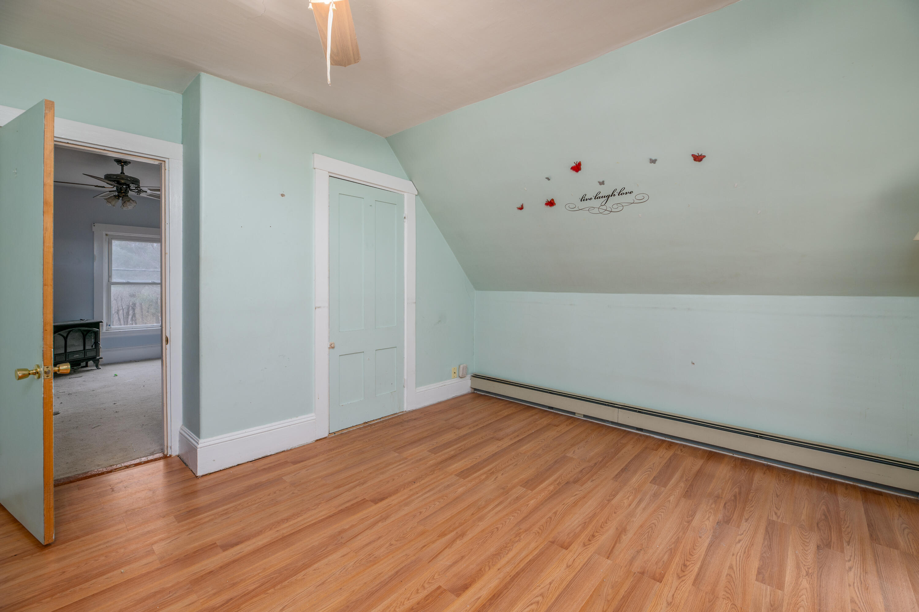 102 Spring Street Gardiner, ME 04345 - Photo 32 of 38 Interior2