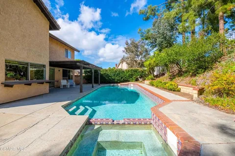 $985,000 | 272 Cloudcrest Court, Newbury Park, CA 91320