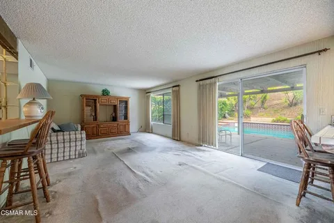 $985,000 | 272 Cloudcrest Court, Newbury Park, CA 91320