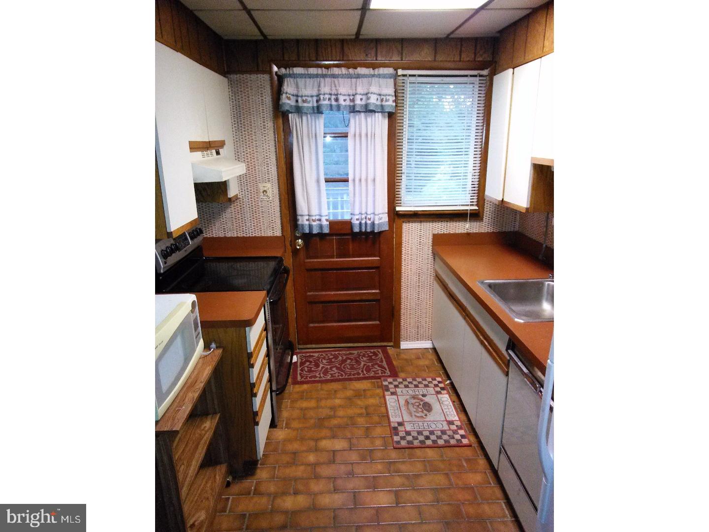 1546 Blackrock Road Swarthmore, PA 19081 - Photo 3 of 18 Kitchen