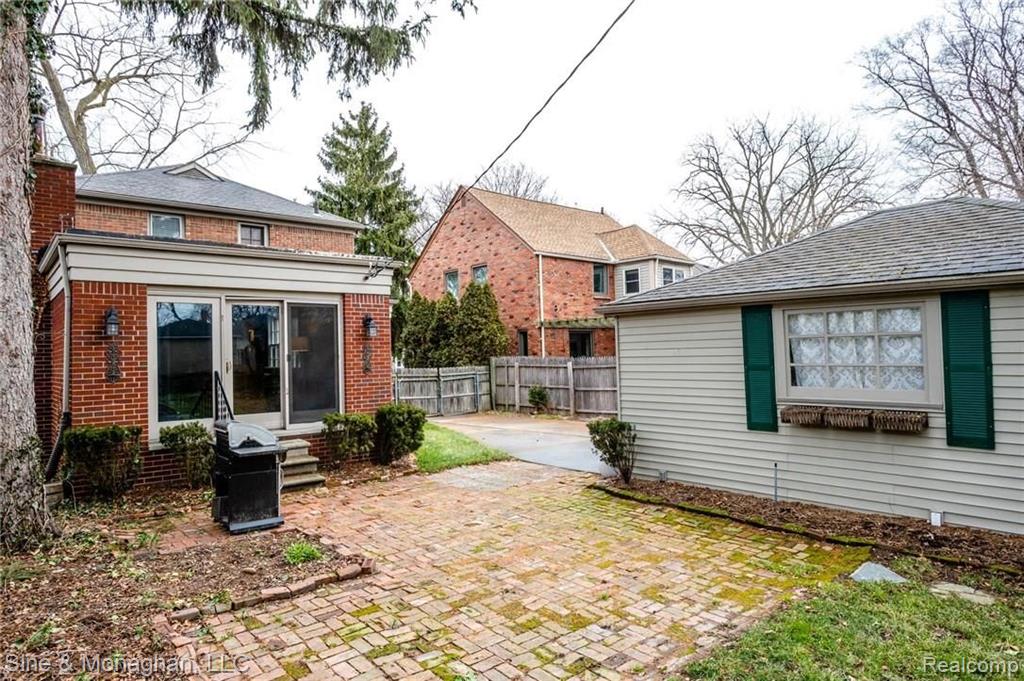 433 Maison Road Grosse Pointe Farms, MI 48236 - Photo 43 of 52