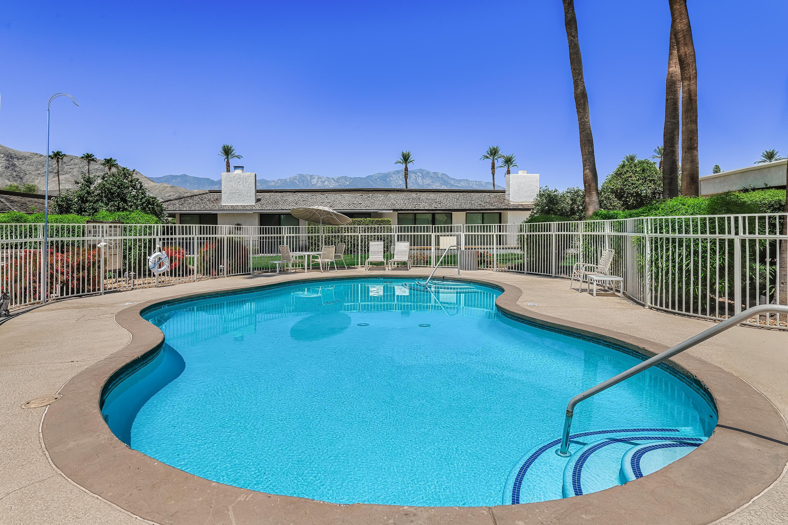34 Duke Drive Rancho Mirage, CA 92270 - Photo 38 of 48 SE37