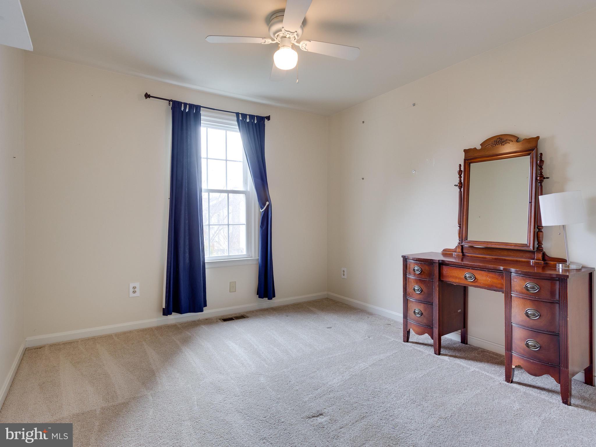 6357 English Ivy Way Springfield, VA 22152 - Photo 16 of 23 Bedroom #3 on second level