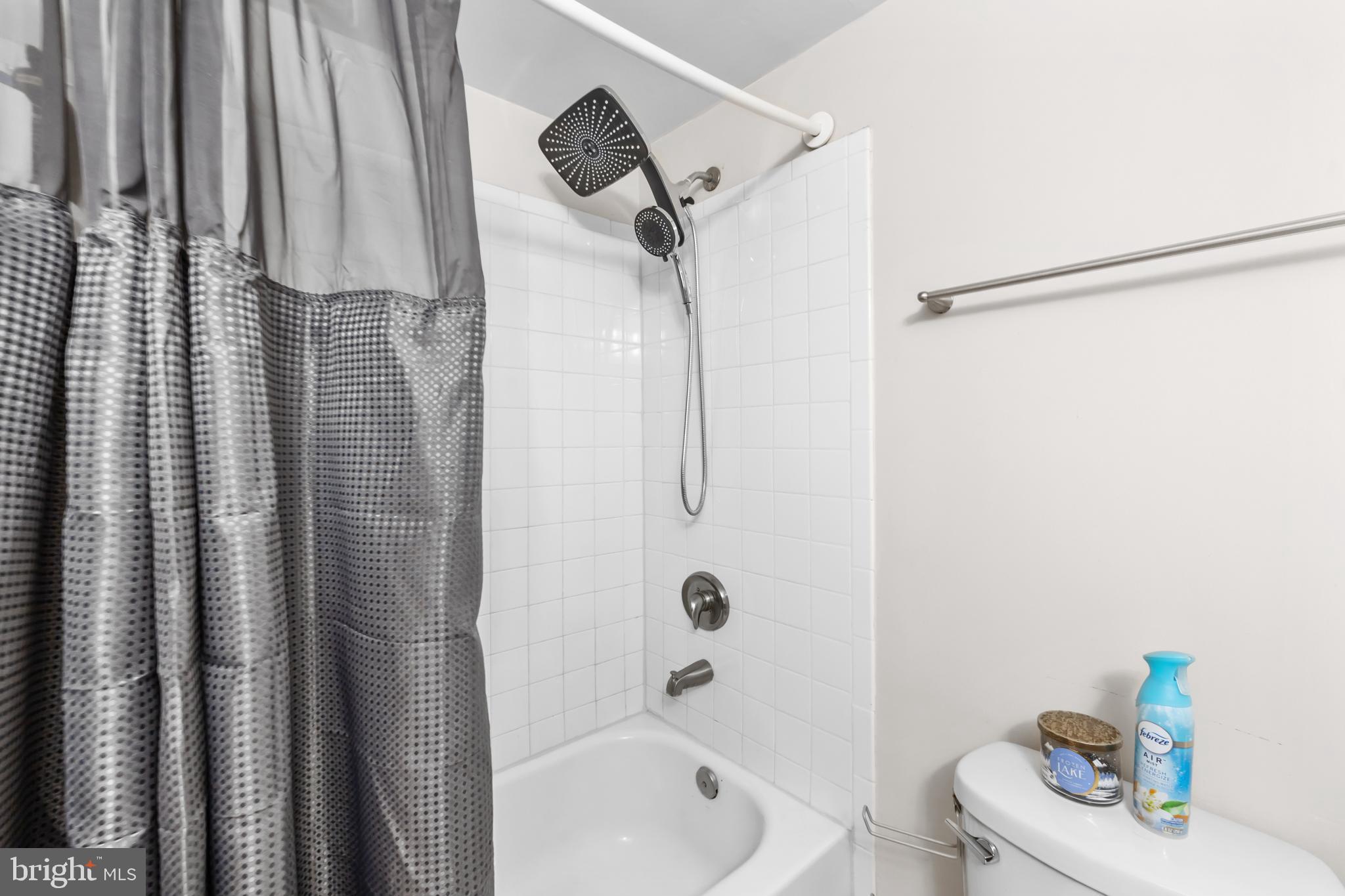 8274 Raindrop Way Springfield, VA 22153 - Photo 40 of 55