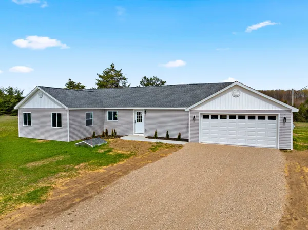 $395,000 | 5568 Highway 131, Mancelona, MI 49659