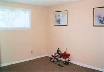 1140 Beaumont Road Nicholasville, KY 40356 - Photo 23 of 27 The second downstairs bedroom