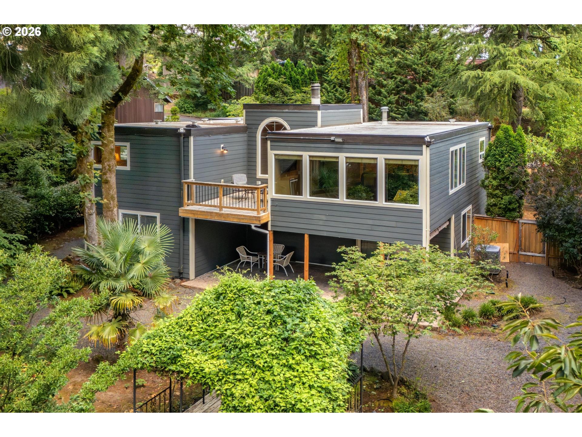 3008 Southwest Wilbard Street Portland, OR 97219 - Photo 44 of 48 Garage