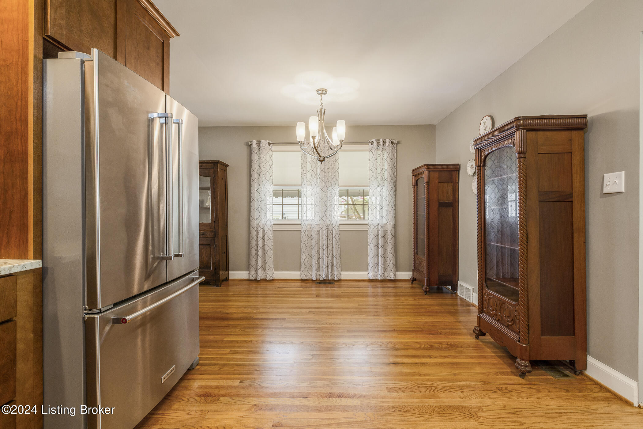 2329 Manchester Road Louisville, KY 40205 - Photo 18 of 68 26