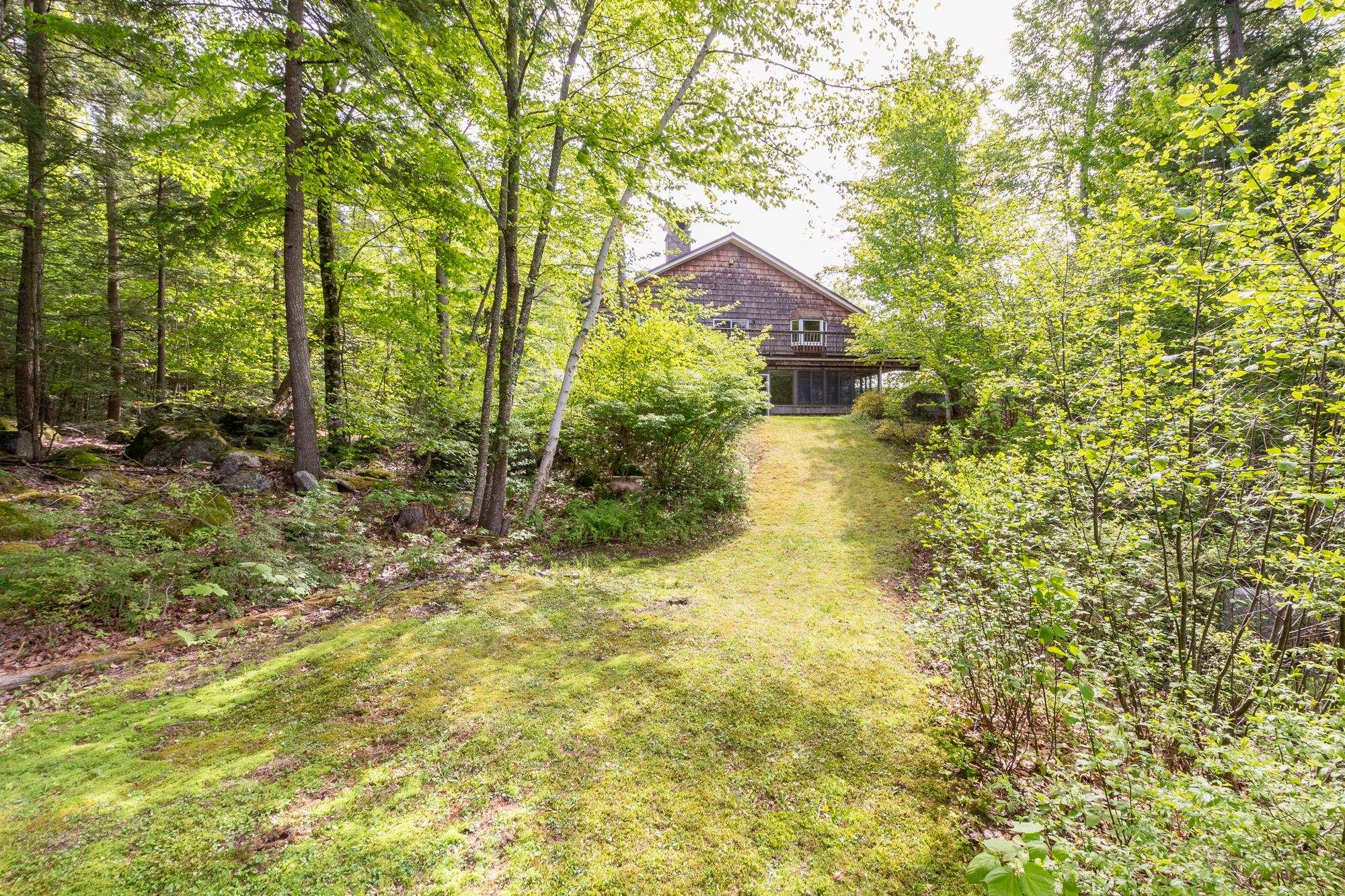 90 Veasey Shore Road Meredith, NH 03253 - Photo 18 of 40