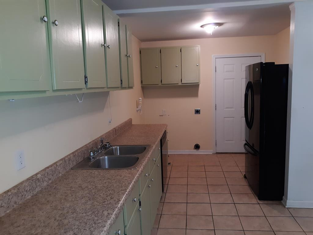 14 South Laurel Avenue Denmark, SC 29042 - Photo 7 of 15