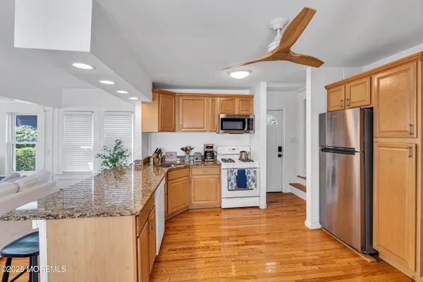 $4,000 | 226 Sylvania Avenue, Avon-by-the-Sea, NJ 07717