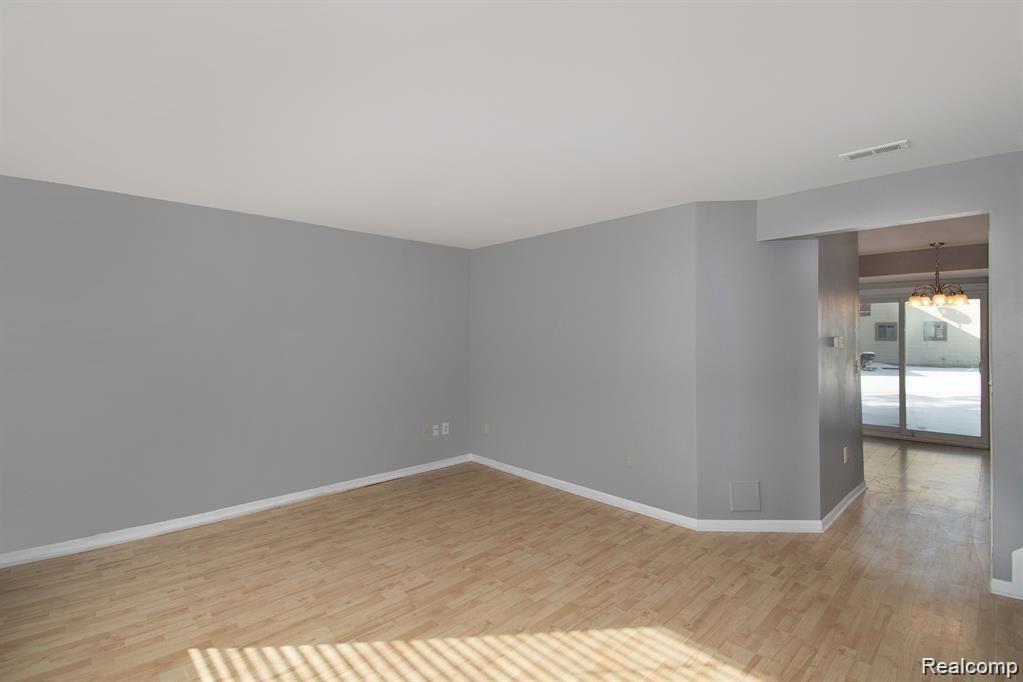 1622 Rivers Edge Rochester Hills, MI 48307 - Photo 11 of 23