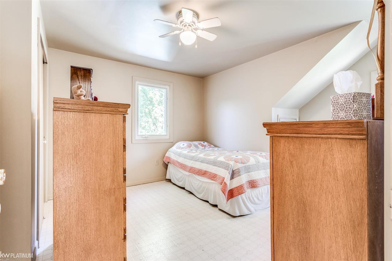 7347 Maple Road Lexington, MI 48450 - Photo 11 of 46 50060353-10.JPG