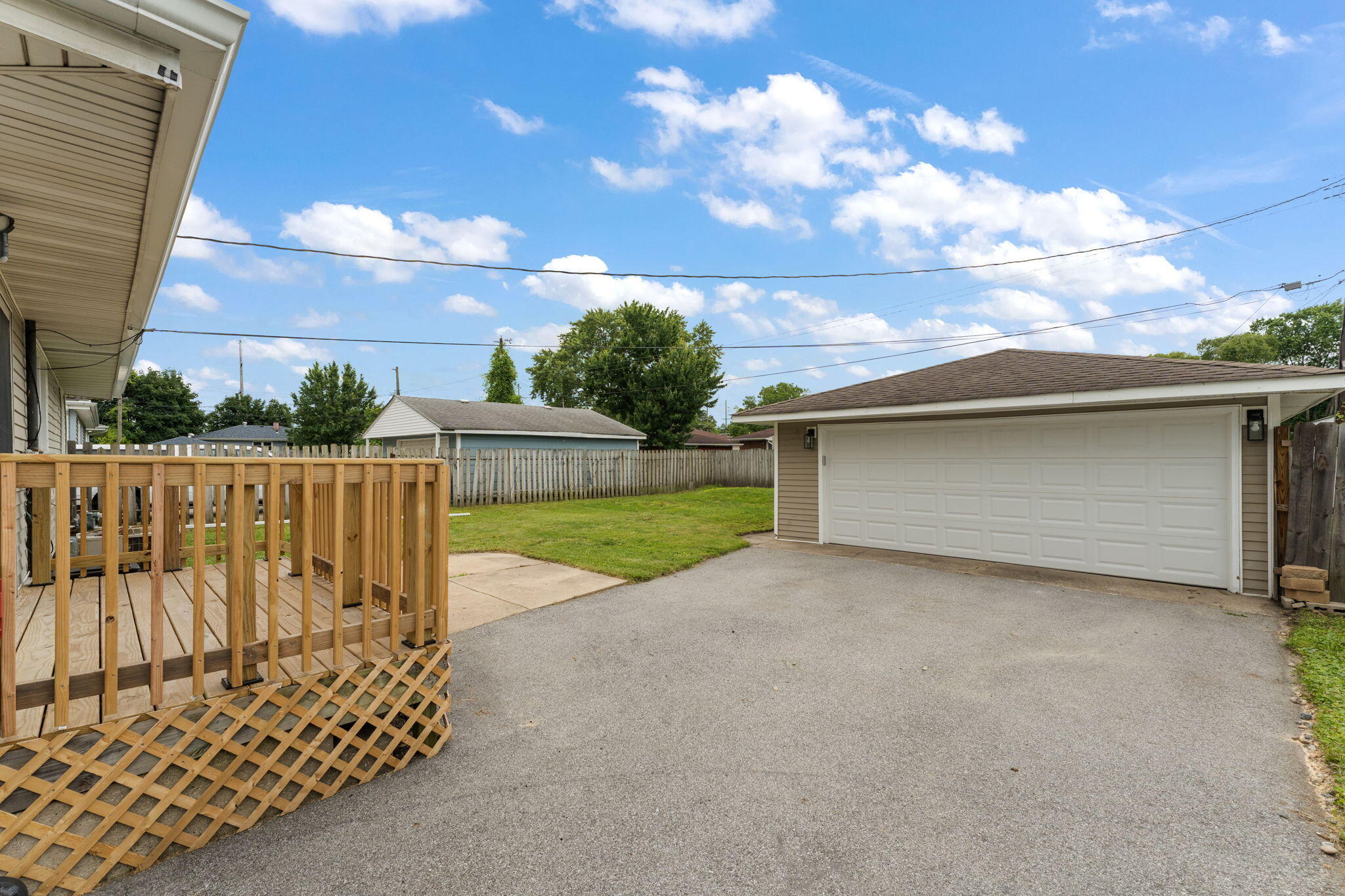 924 North Elmer Street Griffith, IN 46319 - Photo 18 of 22 2048x1365