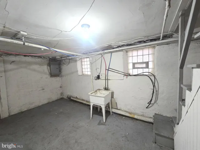 $1,575 | 5852 Pentridge Street, Philadelphia, PA 19143