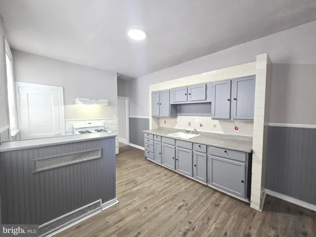 $1,575 | 5852 Pentridge Street, Philadelphia, PA 19143