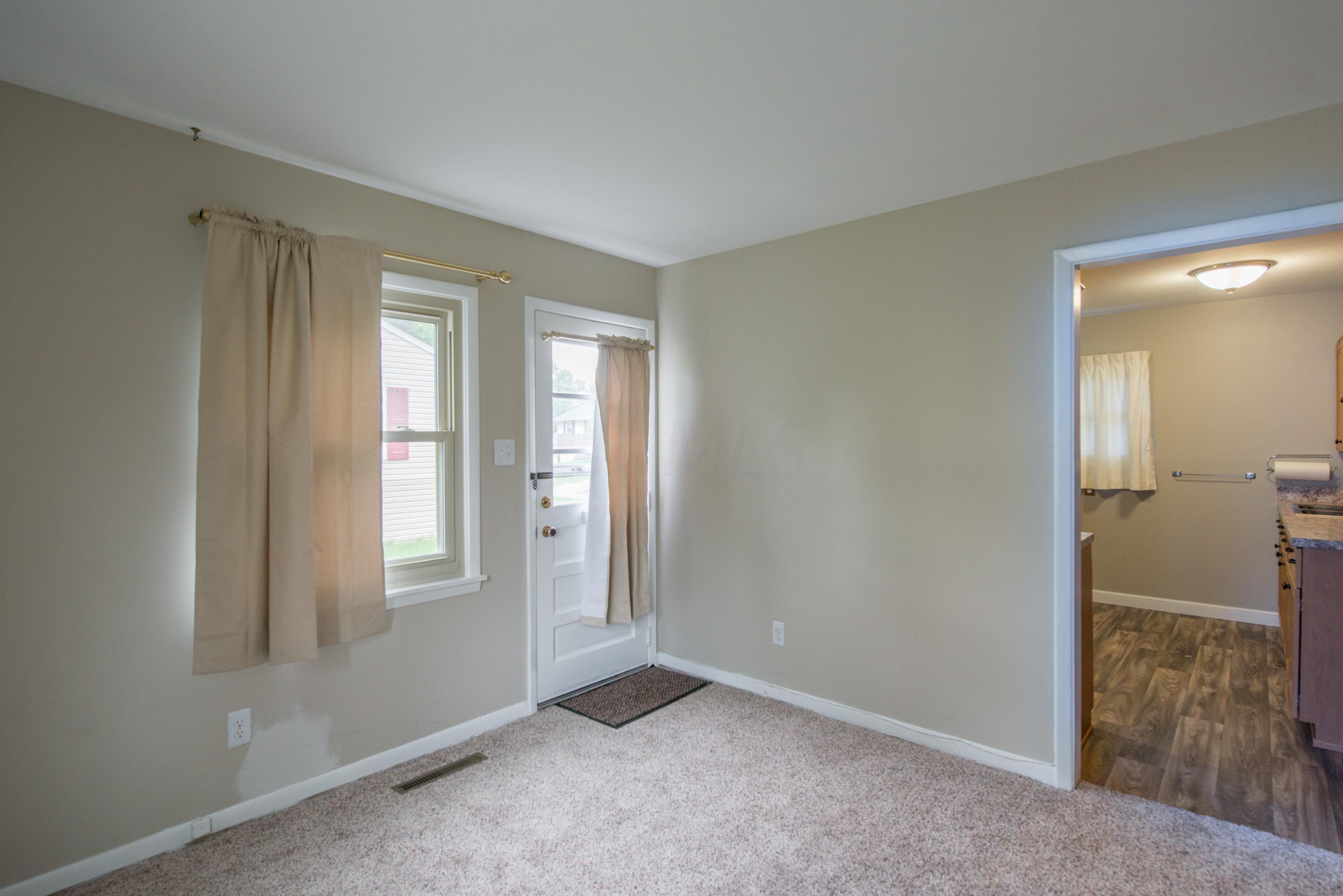 1088 Bernard Road Columbus, OH 43221 - Photo 15 of 36 Gallery Image 15