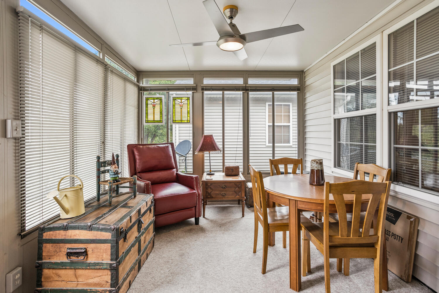 709 Erin Drive Champaign, IL 61822 - Photo 24 of 30 a dining room with furniture and window