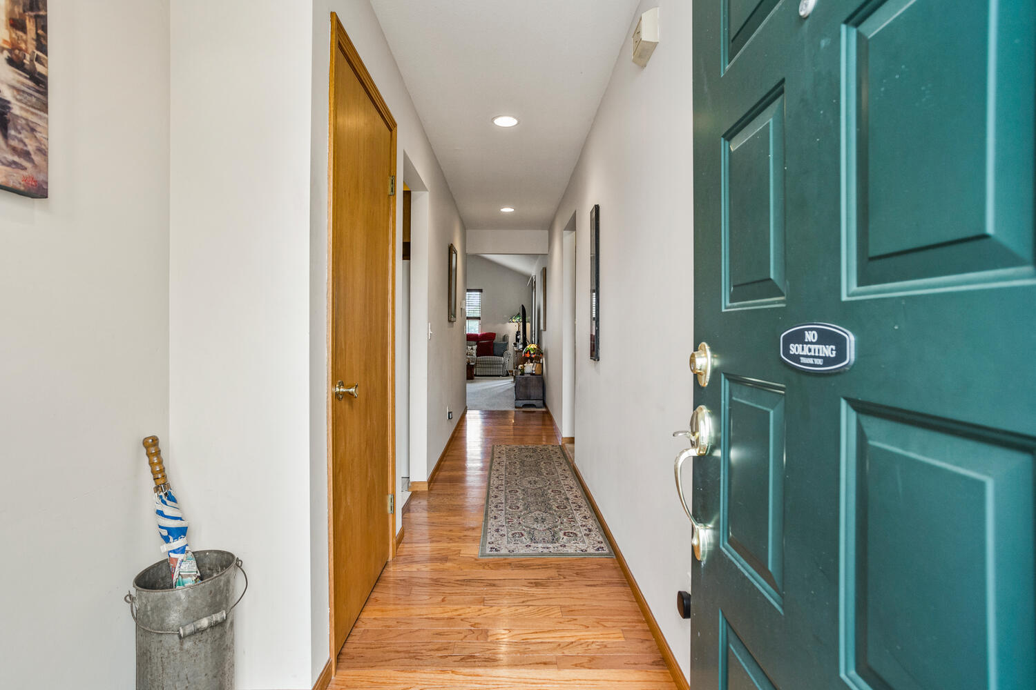 709 Erin Drive Champaign, IL 61822 - Photo 4 of 30 a view of hallway with wooden floor
