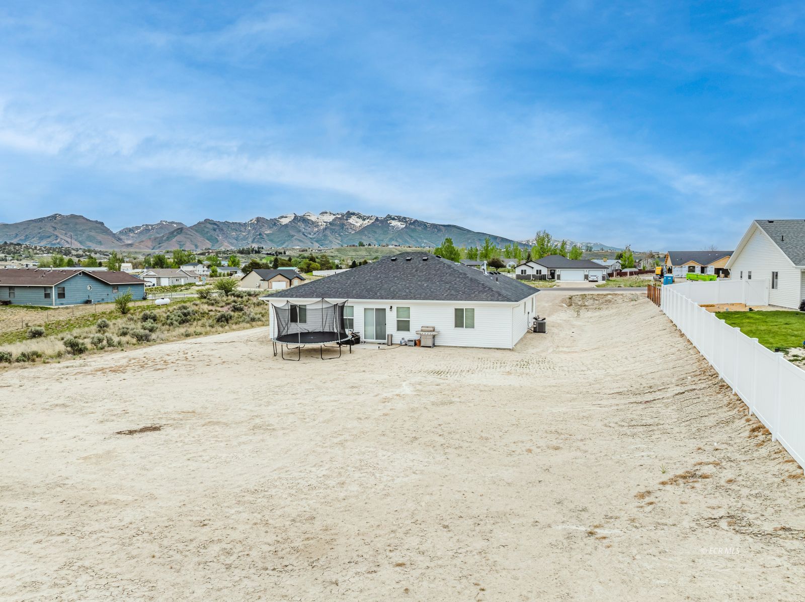 215 Spring Creek Parkway Spring Creek, NV 89815 - Photo 20 of 27