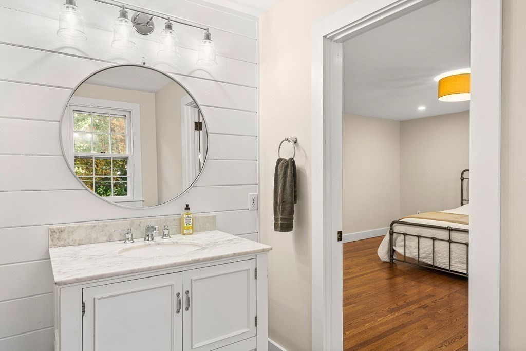 15 Hales Hollow Road Dover, MA 02030 - Photo 22 of 28 Gallery Image 22