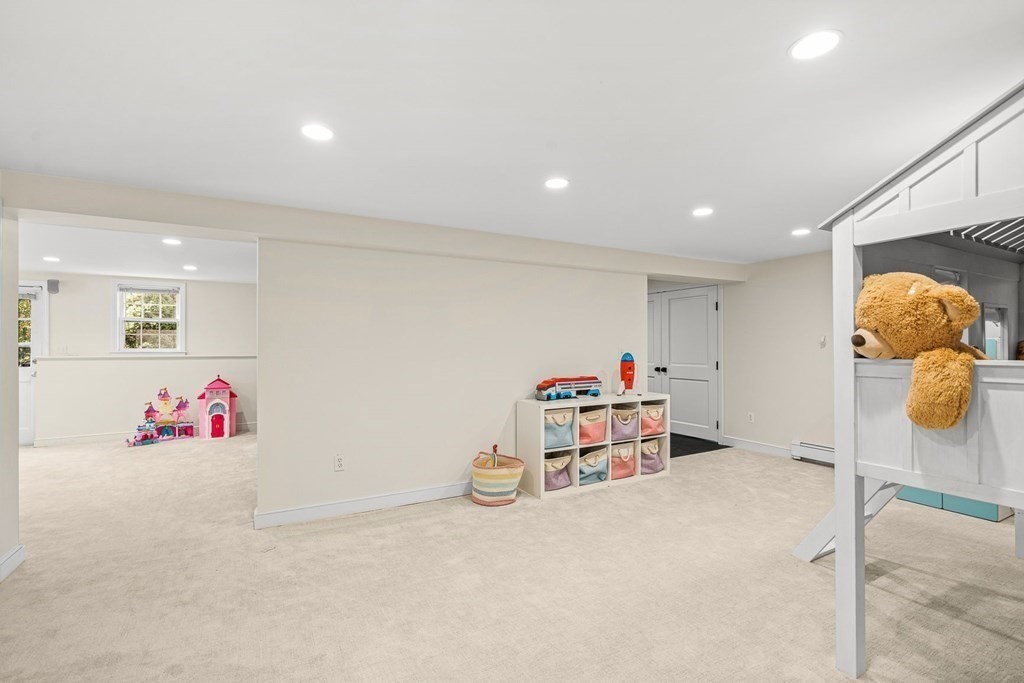 15 Hales Hollow Road Dover, MA 02030 - Photo 25 of 28 Gallery Image 25