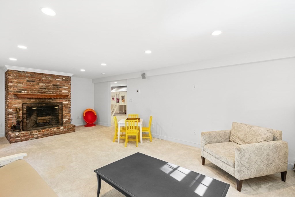 15 Hales Hollow Road Dover, MA 02030 - Photo 26 of 28 Gallery Image 26