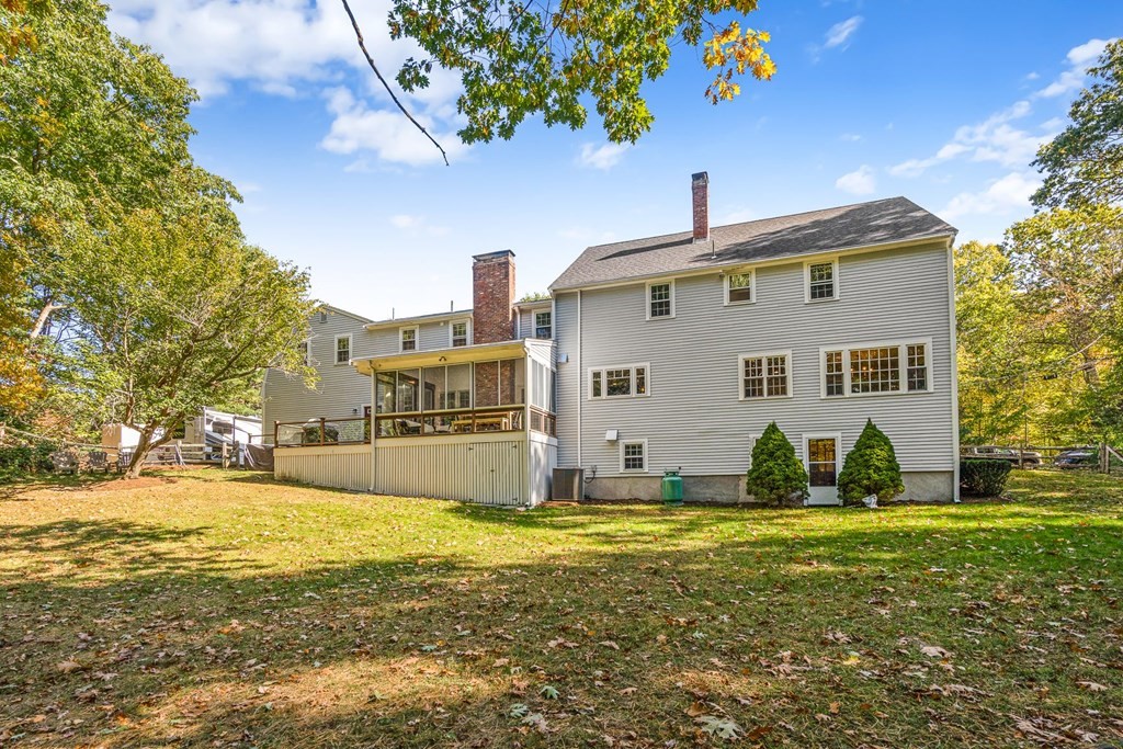 15 Hales Hollow Road Dover, MA 02030 - Photo 28 of 28 Gallery Image 28