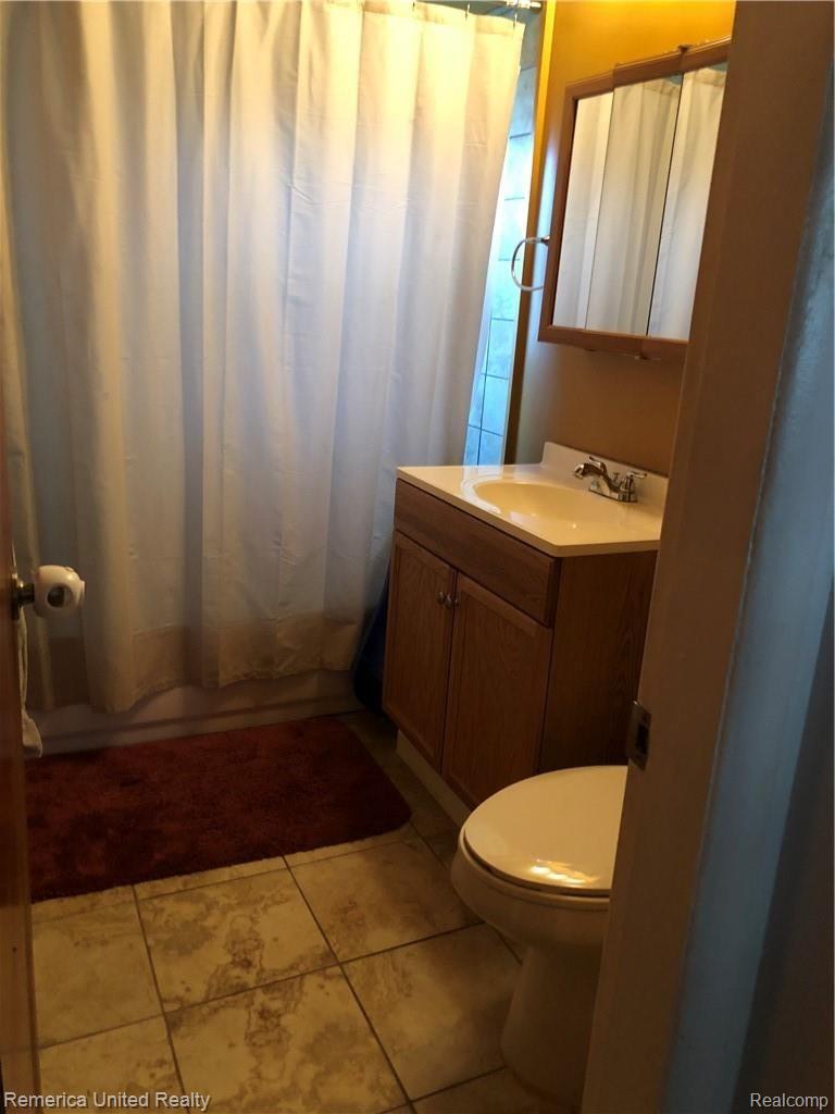105 O'Doherty Road Brighton, MI 48116 - Photo 13 of 24 49DB1889-452E-4279-9E47-0AB33EACFB29.jpeg