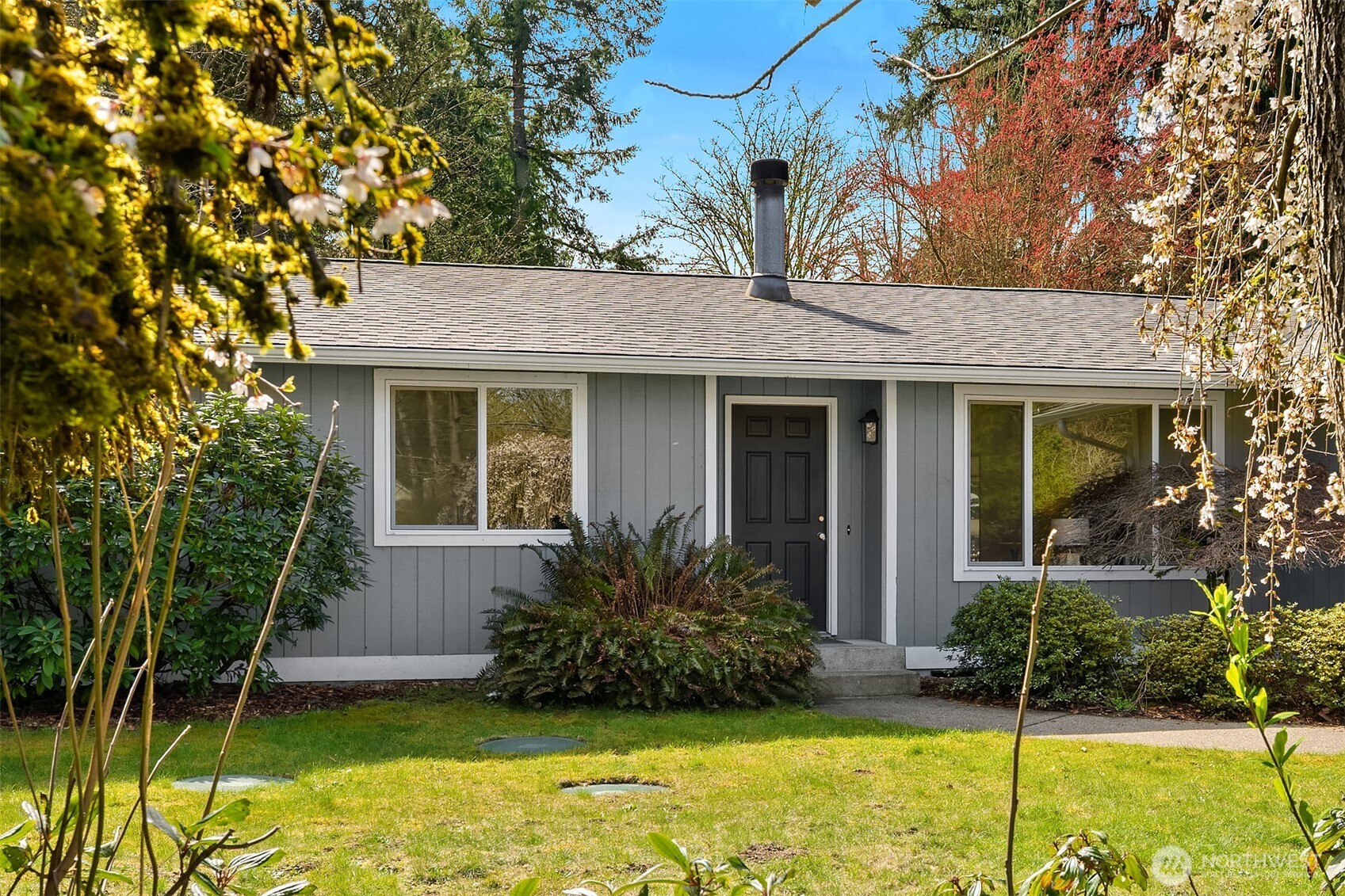 15315 Southeast 142nd Street Renton, WA 98059 - Photo 2 of 37 Gallery Image 2