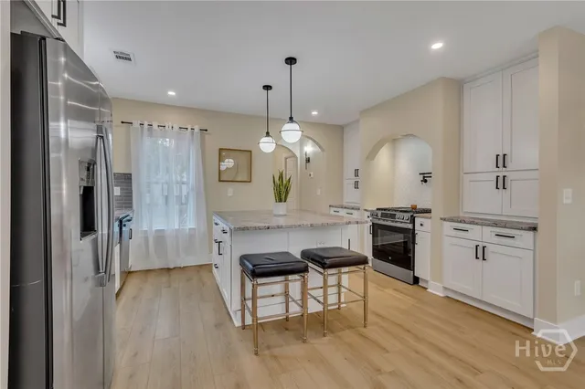 $599,000 | 402 East 57th Street, Savannah, GA 31405