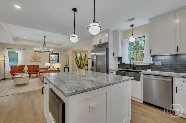 $599,000 | 402 East 57th Street, Savannah, GA 31405