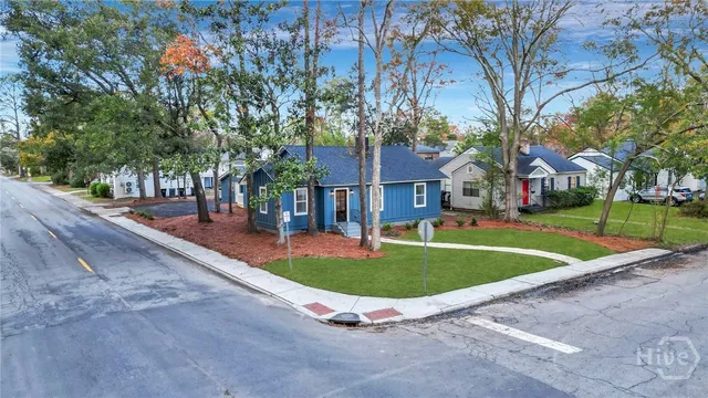 $599,000 | 402 East 57th Street, Savannah, GA 31405