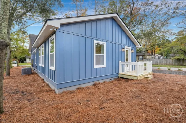 $599,000 | 402 East 57th Street, Savannah, GA 31405