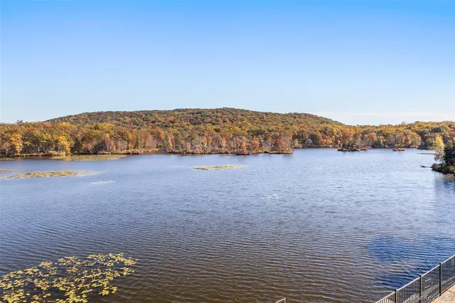 $585,000 | 341 Furnace Dock Road, Unit 1, Cortlandt Manor, NY 10567