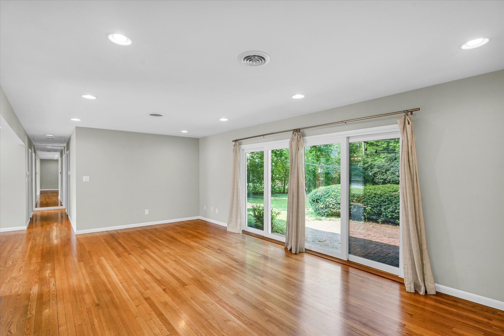 70 Greencroft Drive Champaign, IL 61821 - Photo 16 of 39