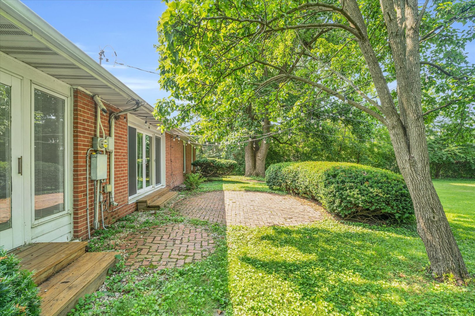 70 Greencroft Drive Champaign, IL 61821 - Photo 32 of 39