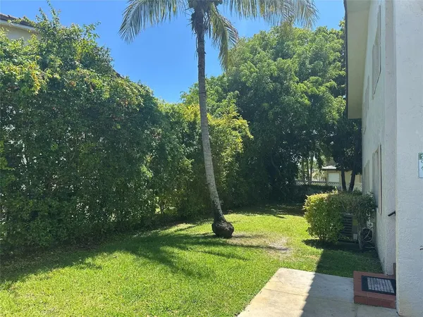 $2,350,000 | 11676 Northwest 45th Street, Coral Springs, FL 33065
