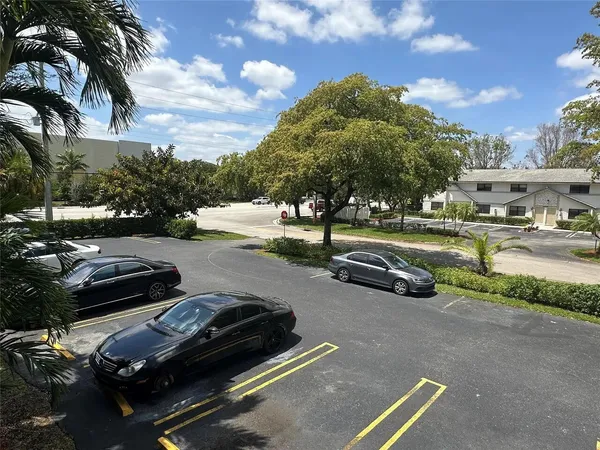 $2,350,000 | 11676 Northwest 45th Street, Coral Springs, FL 33065