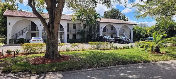$2,350,000 | 11676 Northwest 45th Street, Coral Springs, FL 33065