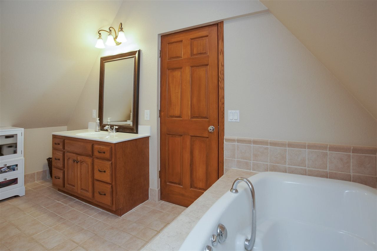 1920 Ridgeway Drive Southeast Cedar Rapids, IA 52403 - Photo 17 of 25 Gallery Image 17